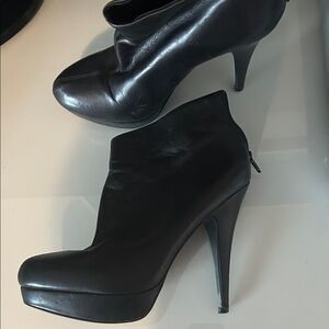 Aldo Sleek Black Heeled Ankle Boots